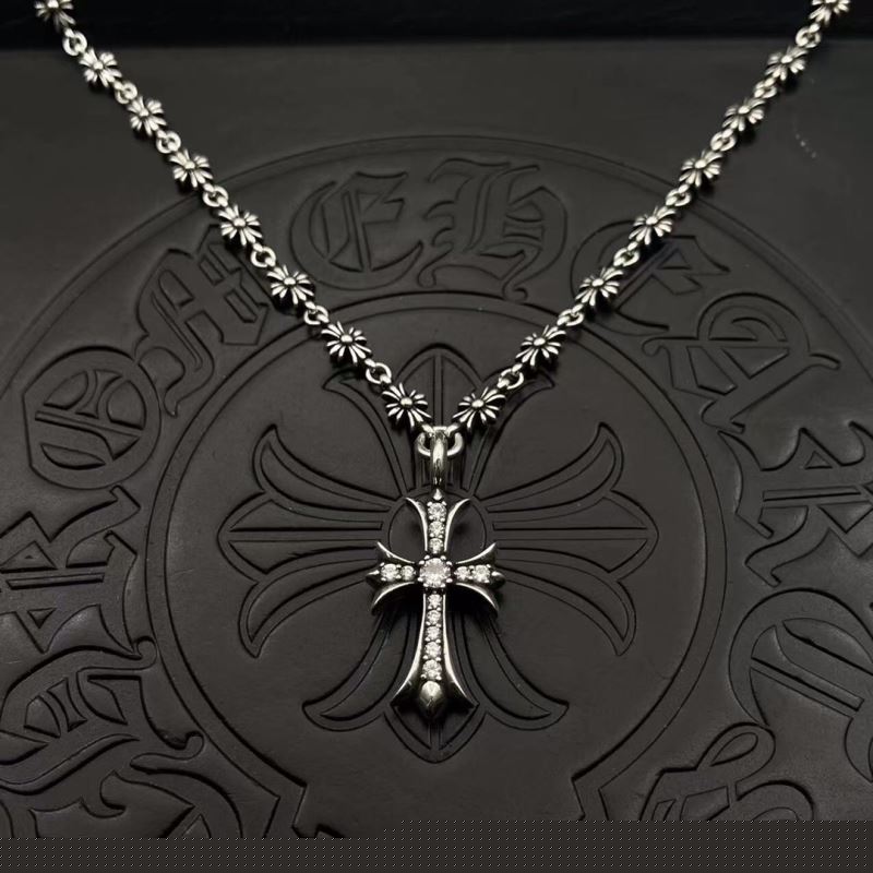 Ch**me He**ts necklaces